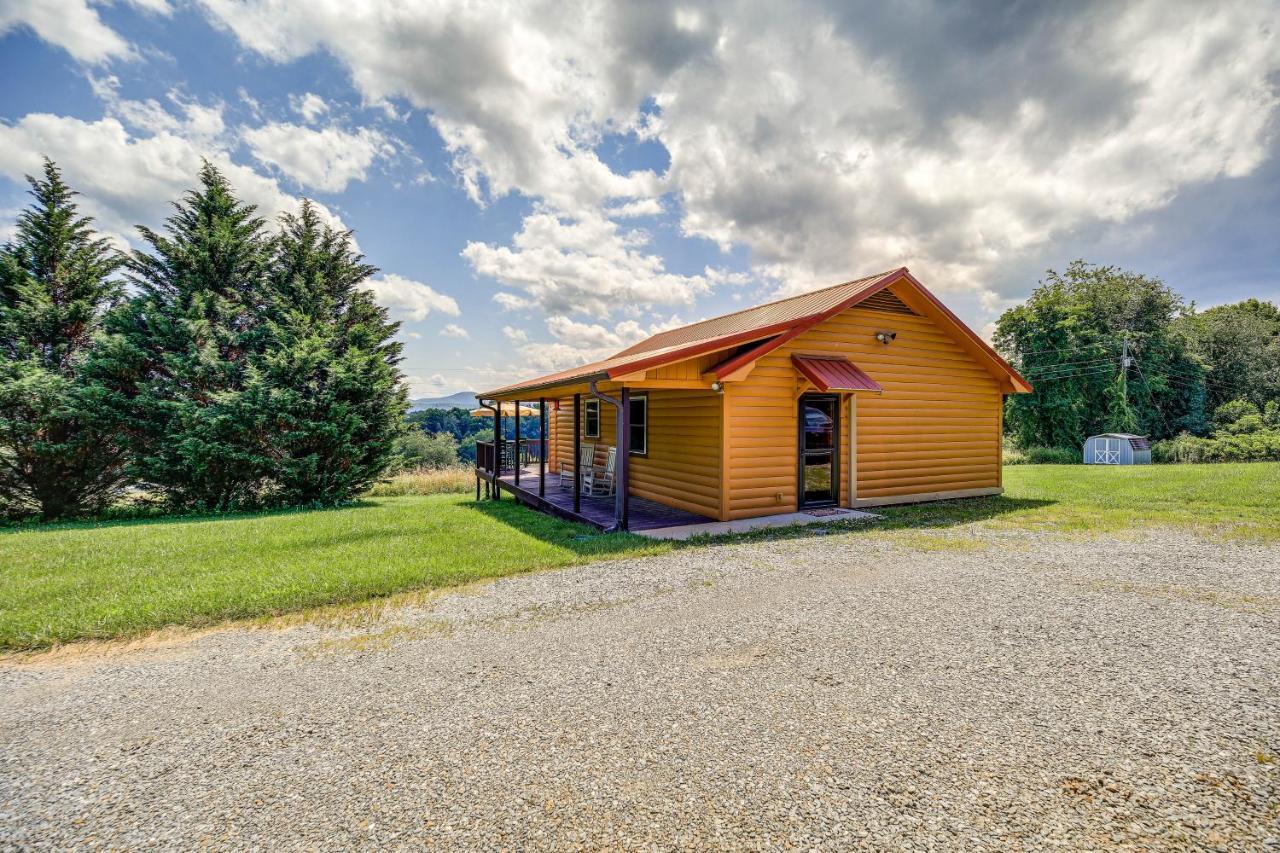 Blue Ridge Mountain Cabin With Views And Hot Tub Vila Sparta Exterior foto